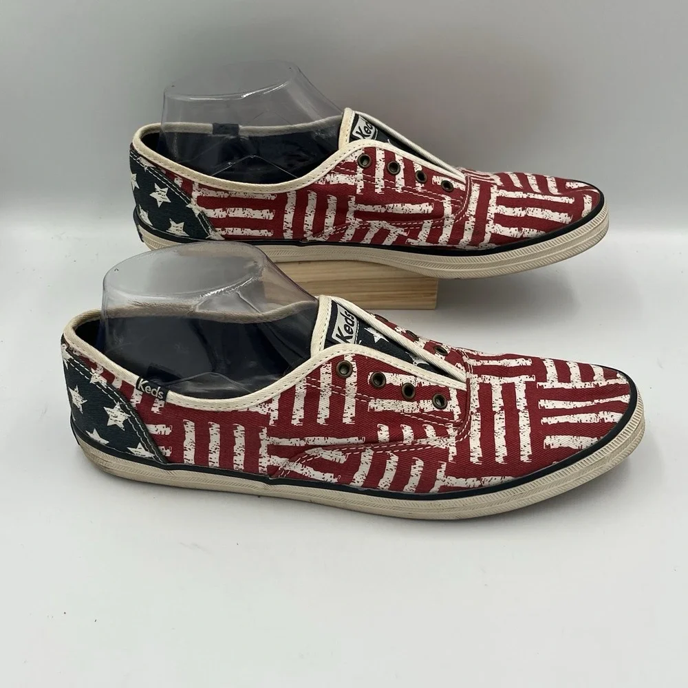 KEDS Women's CHILLAX Slip On American Flag RED WHITE BLUE Stars & Stripes 9.5